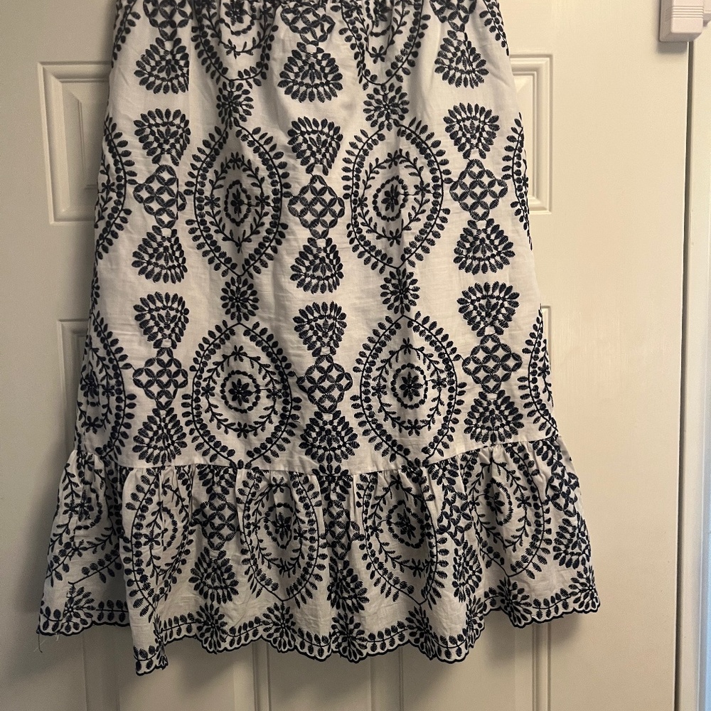 Adiva White & Navy Skirt